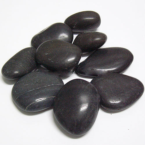 High Polished Black Pebbles 20-25 KG Bag 3-5cm